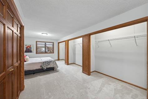 11245 57th Avenue N Plymouth MN 55442