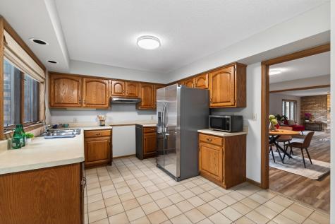11245 57th Avenue N Plymouth MN 55442