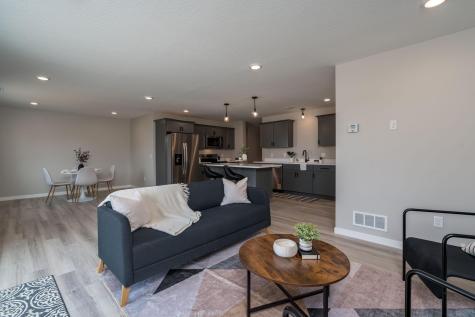 3207 Scotch Lane Mankato MN 56001