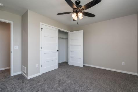 3207 Scotch Lane Mankato MN 56001
