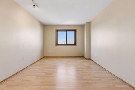 400 Groveland Avenue Minneapolis MN 55403