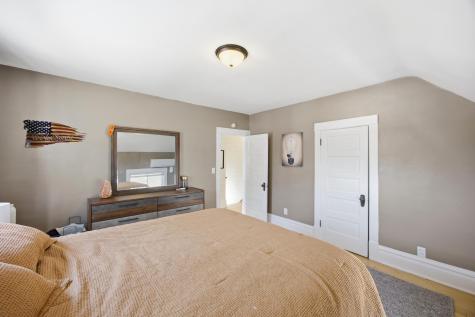 429 7th Street S Moorhead MN 56560