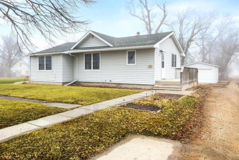 424 4th Street SE Hope ND 58046