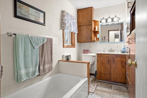 424 4th Street SE Hope ND 58046