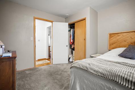 424 4th Street SE Hope ND 58046