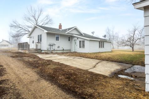 424 4th Street SE Hope ND 58046
