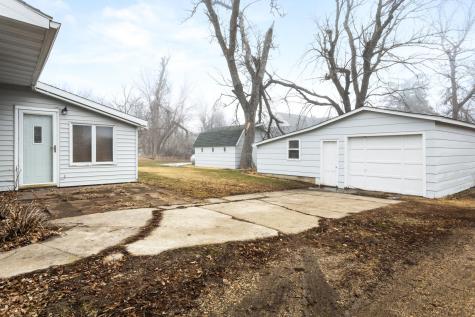 424 4th Street SE Hope ND 58046