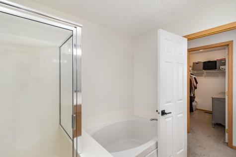 11023 Oak Grove Circle Woodbury MN 55129