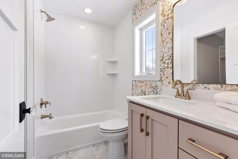 7390 Keswick Court Grant MN 55082