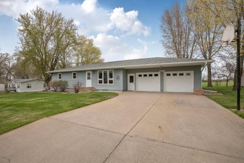 32814 Spunk Tree Circle Avon MN 56310