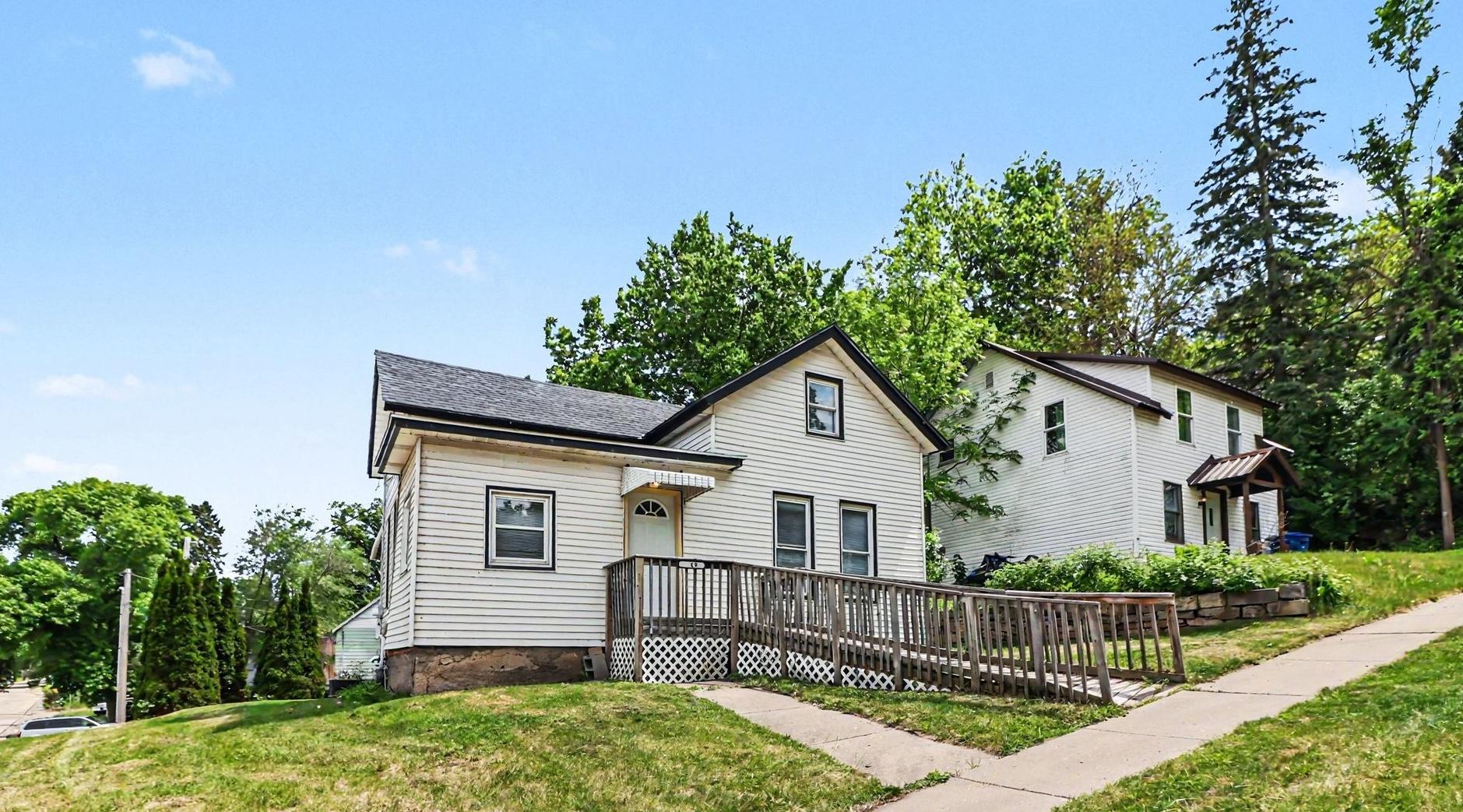 319 Buchanan Street Red Wing MN 55066