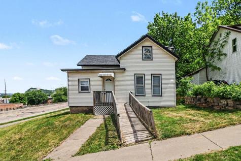 319 Buchanan Street Red Wing MN 55066