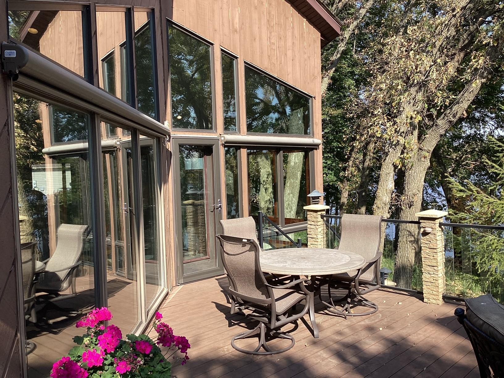 1516 Bay Oaks Drive Albert Lea MN 56007