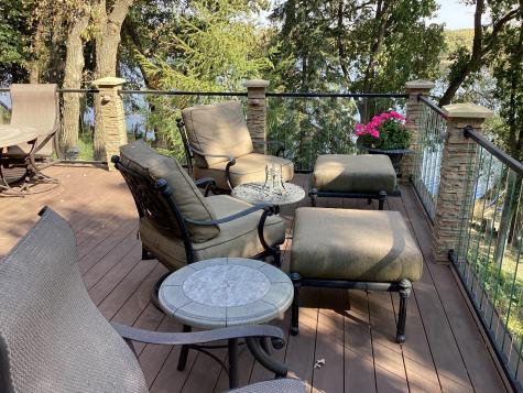 1516 Bay Oaks Drive Albert Lea MN 56007