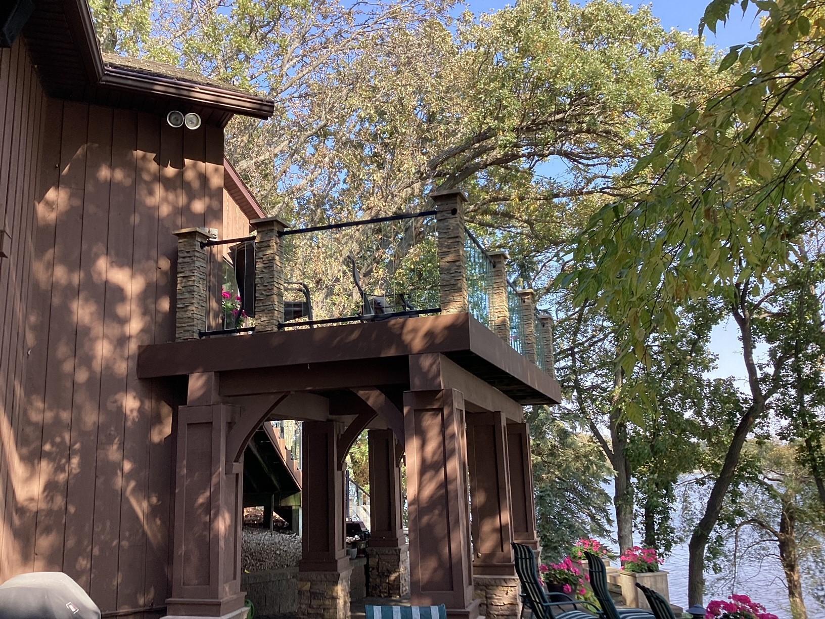 1516 Bay Oaks Drive Albert Lea MN 56007