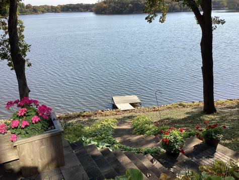 1516 Bay Oaks Drive Albert Lea MN 56007