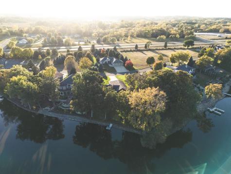 1516 Bay Oaks Drive Albert Lea MN 56007