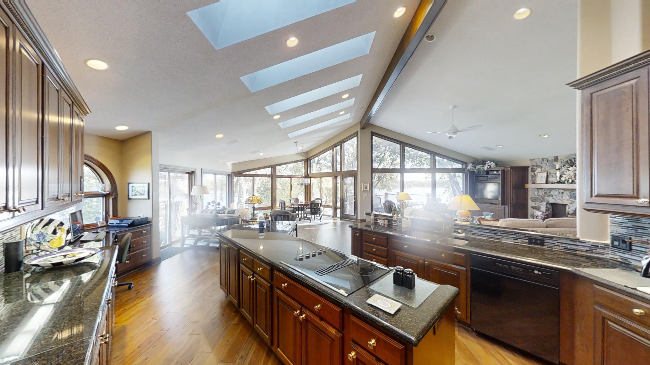 1516 Bay Oaks Drive Albert Lea MN 56007