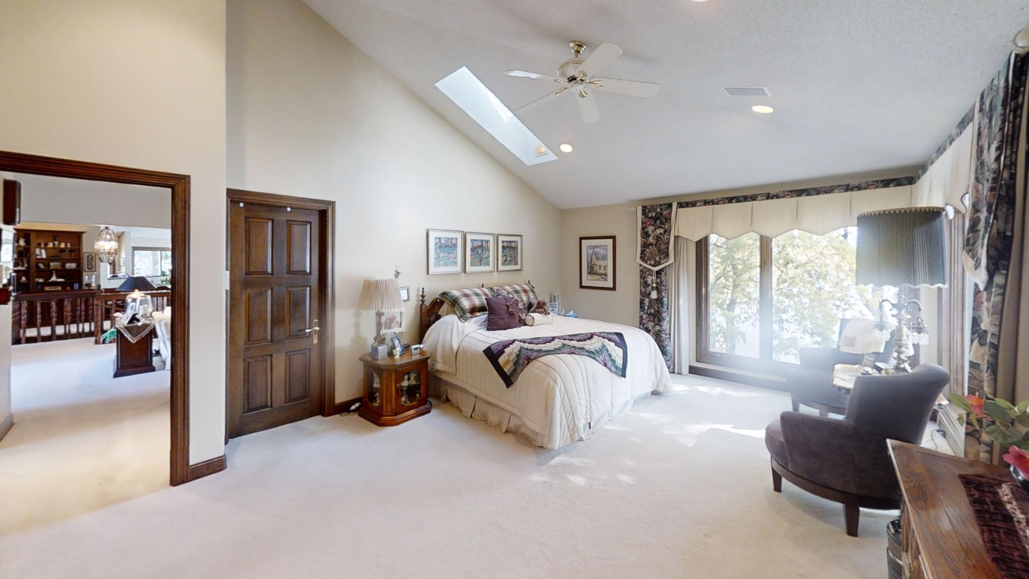 1516 Bay Oaks Drive Albert Lea MN 56007