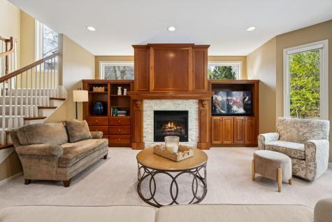11356 Entrevaux Drive Eden Prairie MN 55347