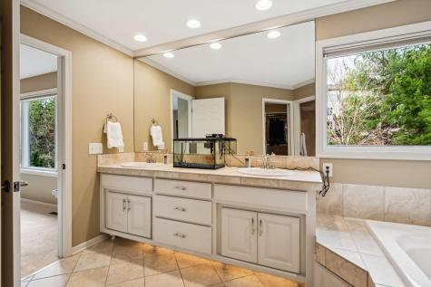 11356 Entrevaux Drive Eden Prairie MN 55347