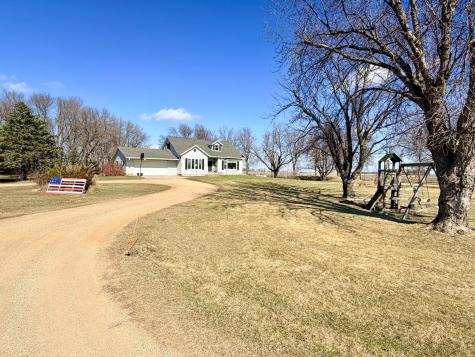 33210 810th Street Brewster MN 56119