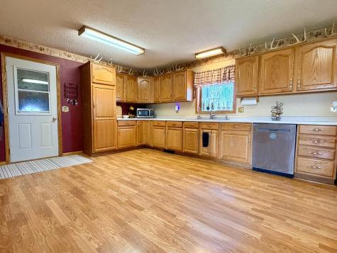 33210 810th Street Brewster MN 56119