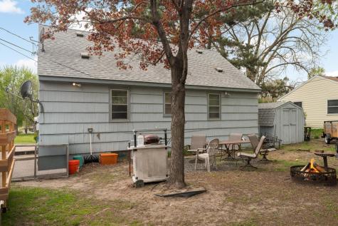5323 6th Street NE Fridley MN 55421