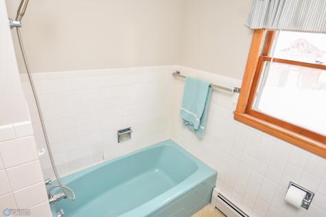 807 Pleasant Drive Ada MN 56510