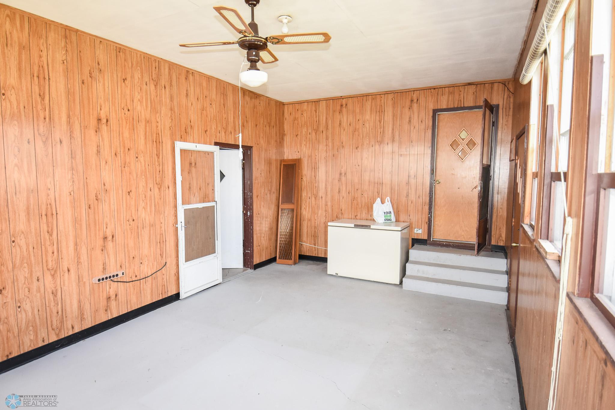 807 Pleasant Drive Ada MN 56510