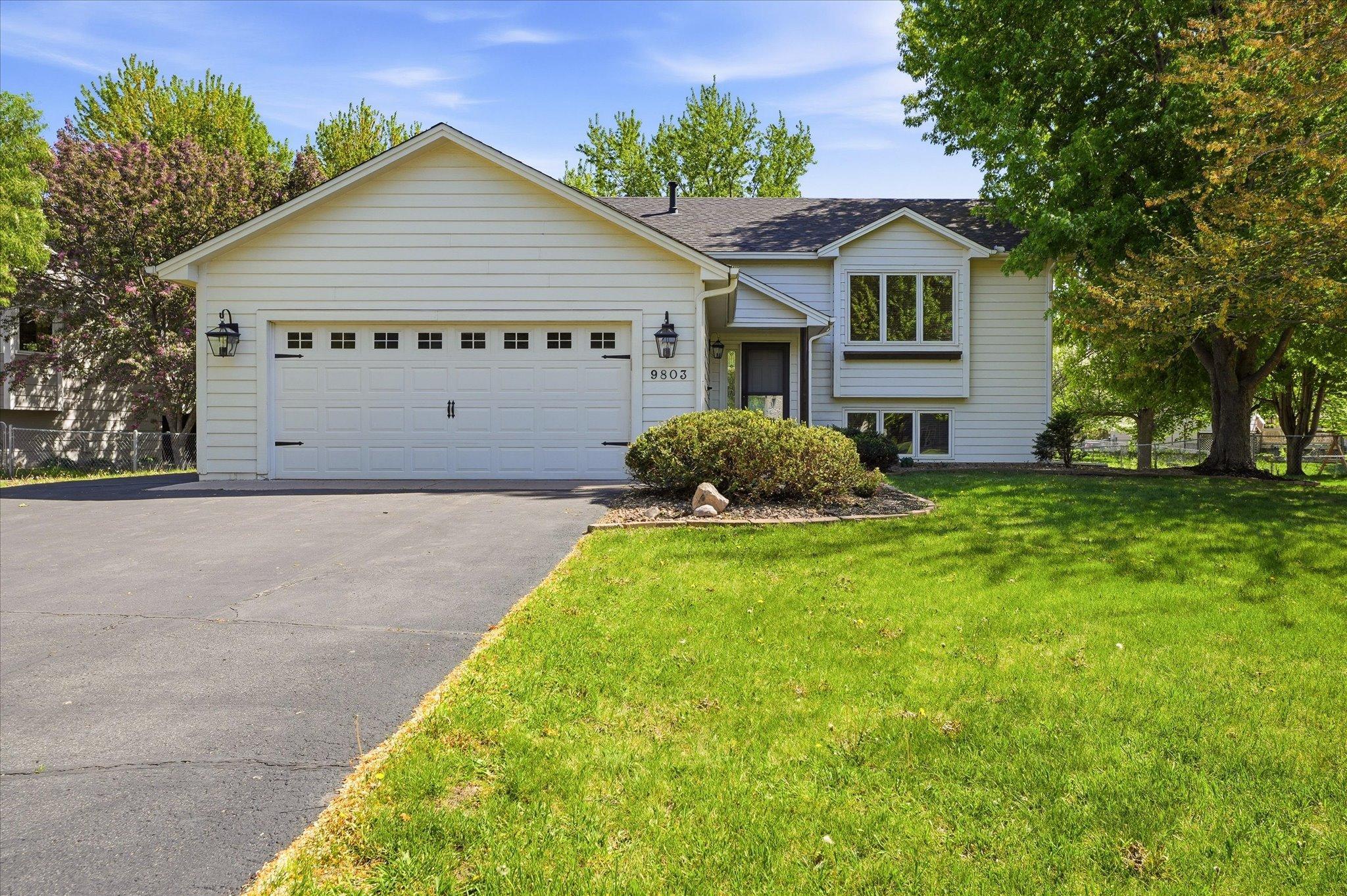 9803 Kirkwood Lane N Maple Grove MN 55369