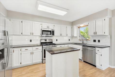 9803 Kirkwood Lane N Maple Grove MN 55369