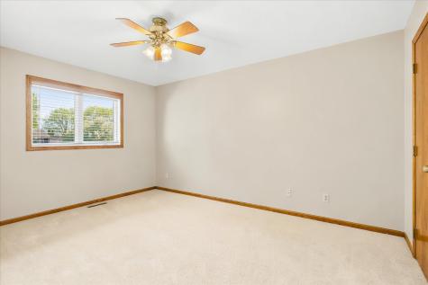 9803 Kirkwood Lane N Maple Grove MN 55369