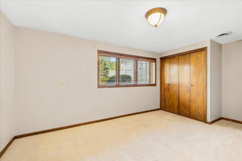 9803 Kirkwood Lane N Maple Grove MN 55369