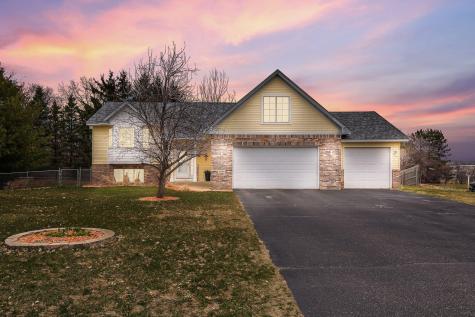 4946 259th Court Wyoming MN 55092