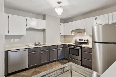 66 9th Street E Saint Paul MN 55101