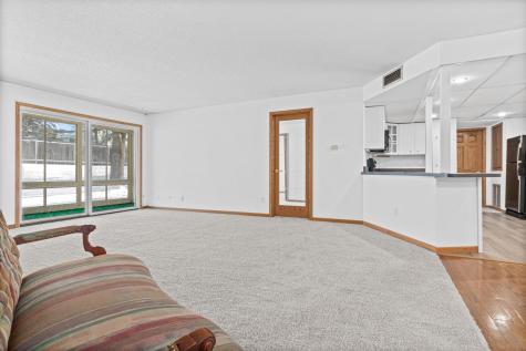 132 Demont Avenue E Little Canada MN 55117