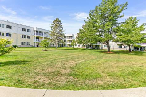 132 Demont Avenue E Little Canada MN 55117
