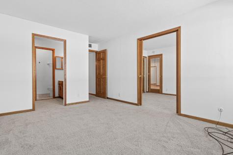 132 Demont Avenue E Little Canada MN 55117