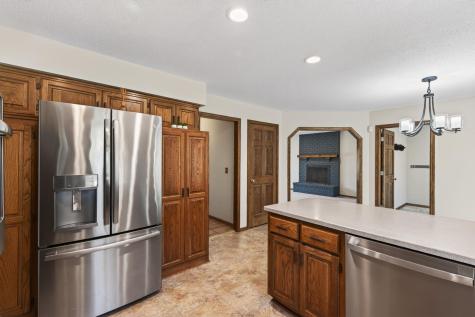 8809 Inverness Terrace Brooklyn Park MN 55443