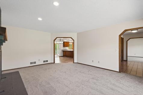 8809 Inverness Terrace Brooklyn Park MN 55443