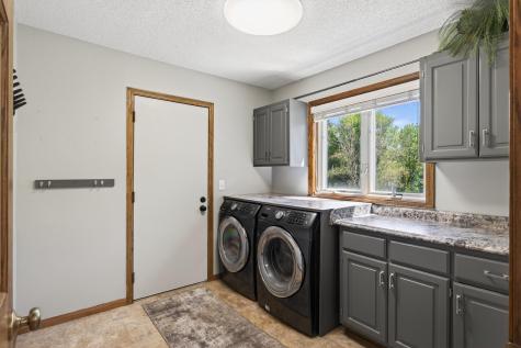8809 Inverness Terrace Brooklyn Park MN 55443