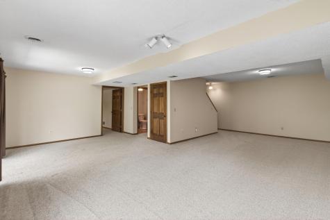 8809 Inverness Terrace Brooklyn Park MN 55443