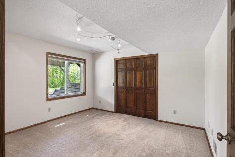 8809 Inverness Terrace Brooklyn Park MN 55443