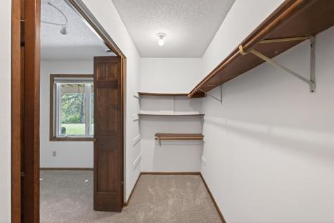 8809 Inverness Terrace Brooklyn Park MN 55443