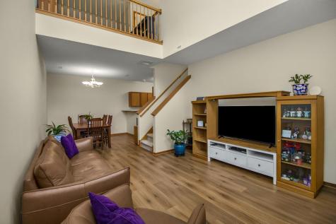 1562 Liberty Circle Shakopee MN 55379