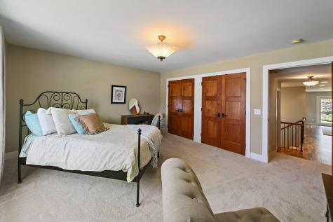 220 Glenbrook Road N Wayzata MN 55391