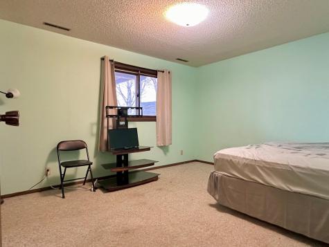 1245 Miles Drive Worthington MN 56187
