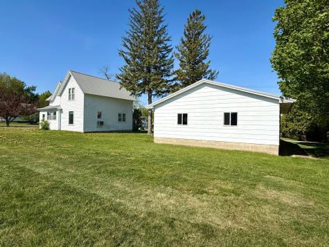 512 S Broadway Street Spring Valley MN 55975