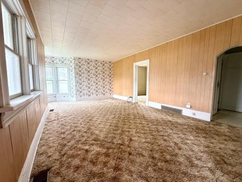 512 S Broadway Street Spring Valley MN 55975
